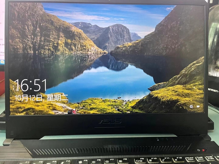 游戏本 华硕飞行堡垒7 FX95g,i7...