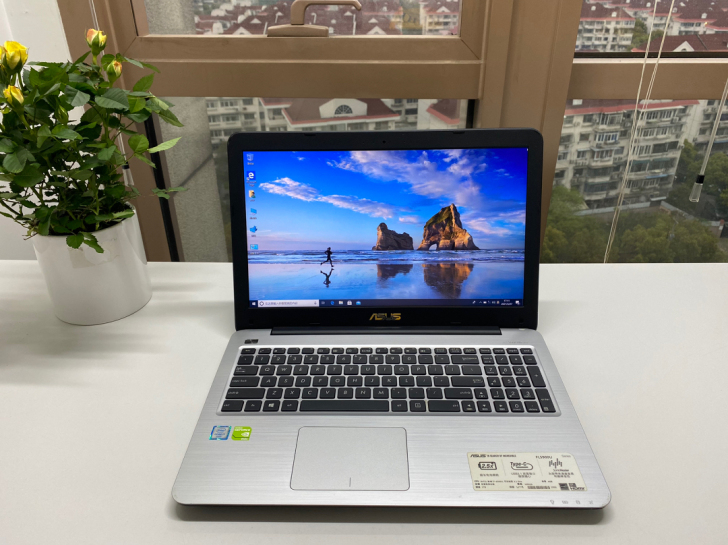 华硕FL5900u i7高配 15.6寸笔...