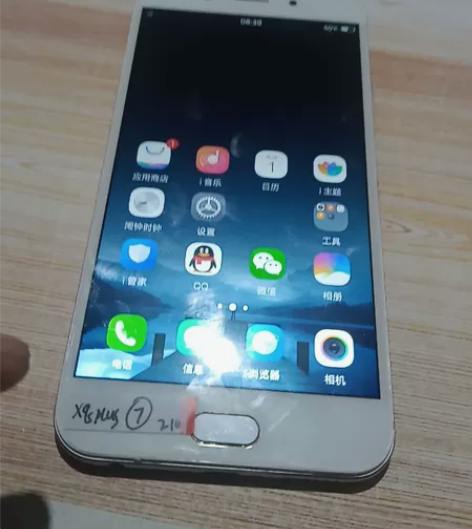 vivo x9splus手机，4+64的，...