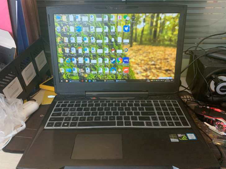 转手原因 ：不想玩游戏了 想换个轻薄笔记本