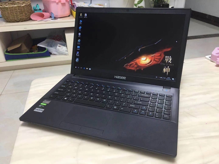 1050显卡战神k670d神州战神笔记本电...