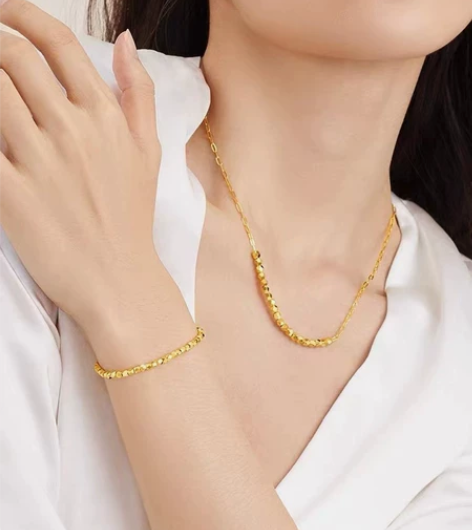 半蹦珠链10克左右  蹦珠手链6克左右