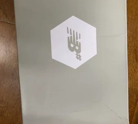 新百伦帆布鞋，购于金鹰商场，38码在单位穿...