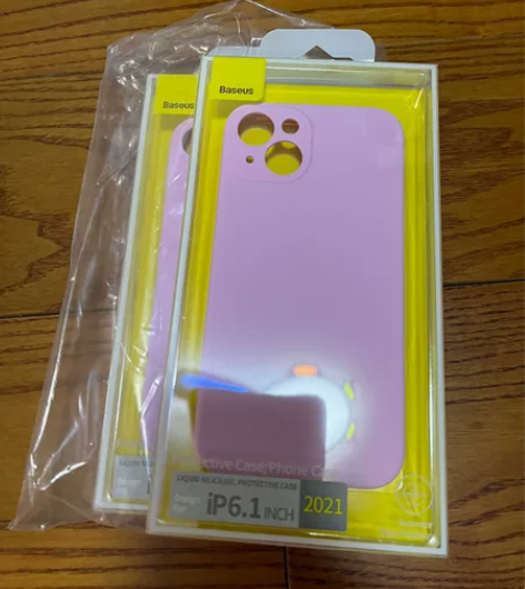 苹果13液态硅胶手机壳全新 感兴趣的话点“...