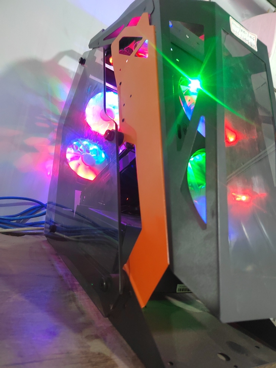 网咖倒闭处理小咖、大咖，电竞游戏异形机箱 ...