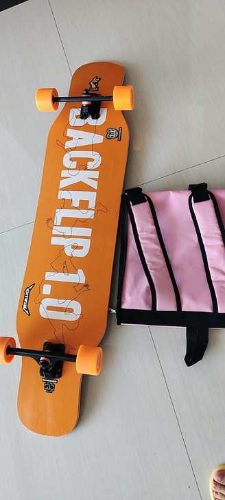 出滑板(+滑板背包)