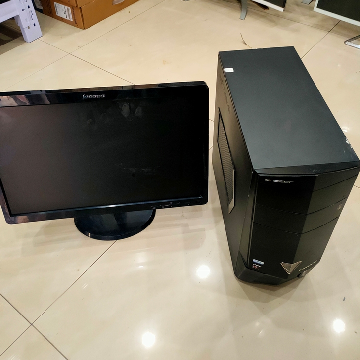 联想台式机一套，成色新，配置适合办公，看电...