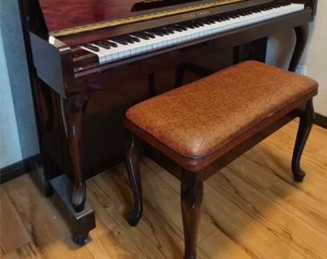 钢琴，英昌钢琴 成色如图，欢迎上门看琴！地...