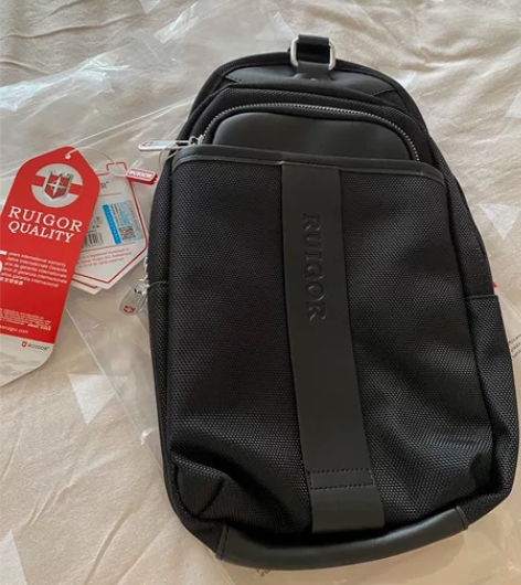 全新瑞戈胸包 RUIGUR男士胸包 全新带...