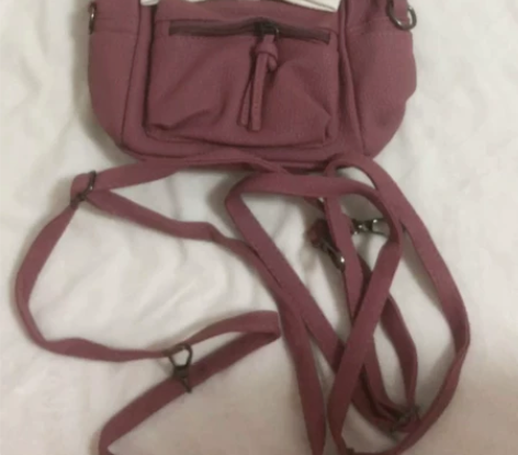 全新女士双背,可单肩斜挎手提包双背时尚休闲...