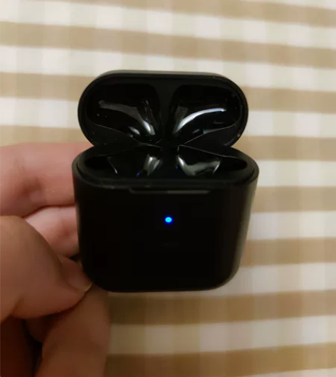 QCY T8 蓝牙耳机电池仓 无耳机 随缘...