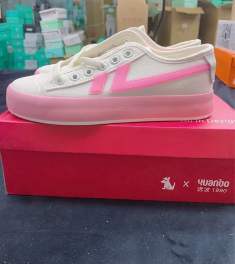 仓库清仓女鞋帆布鞋白色远波35码（带鞋盒，...