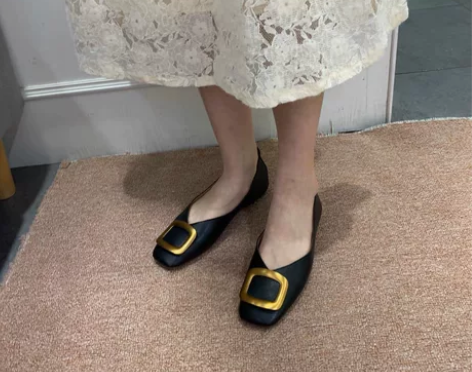 气质单鞋~超软舒适韩版金属方扣浅口方头平底...