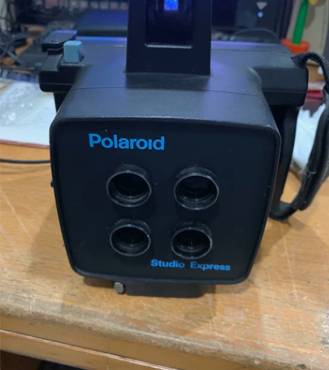 宝丽来Studio Express四眼胶卷...