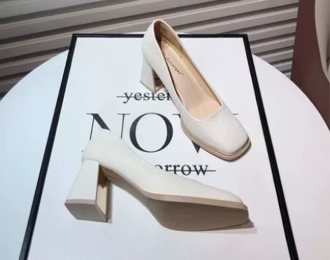 复古玛丽珍鞋女韩版软皮方头粗跟高跟鞋 跟高...