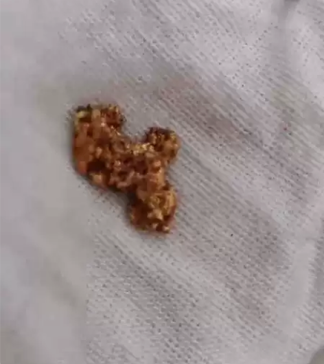 狗头金矿金自然金，净重量2.72克，还是原始模样，含金97%...