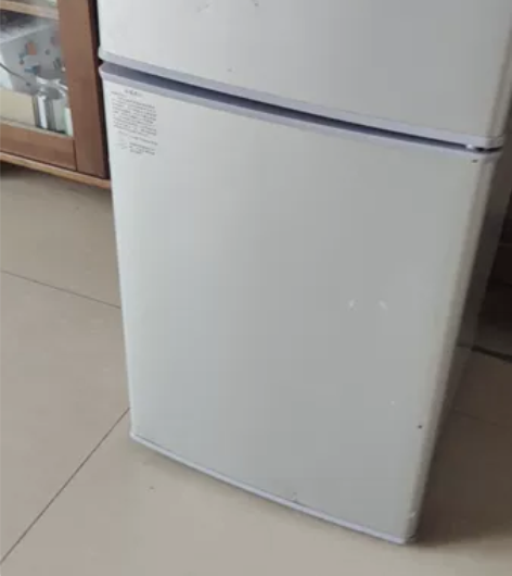 租房自用的小冰箱,适合一二个人情侣夫妻,静...