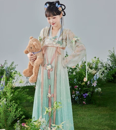 代拍 七月夕汉服原创 栀夏 对襟印花短衫绣...