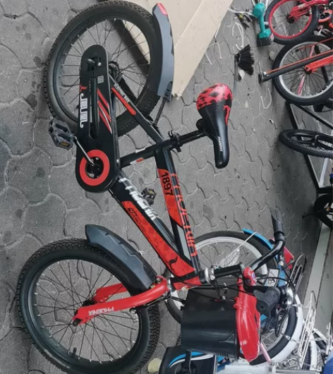 凤凰自行车8成新，孩子长高了，需要换大的，...