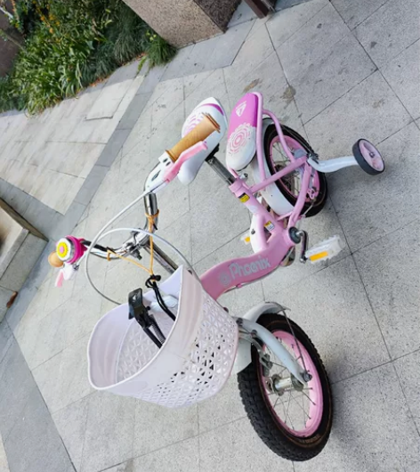 凤凰儿童自行车，12寸，八成新，送辅助轮，...