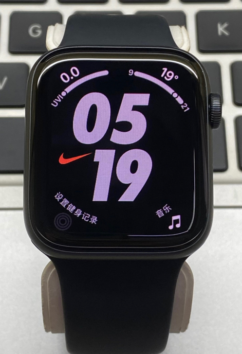 99新 激活几天 Nike苹果Watch ...