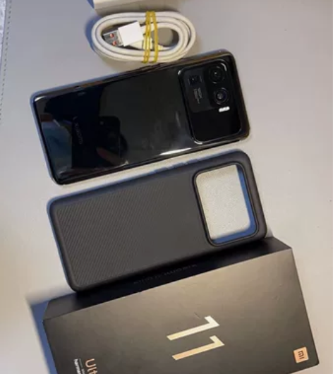 刚收的热乎乎的小米11Ultra 12+2...