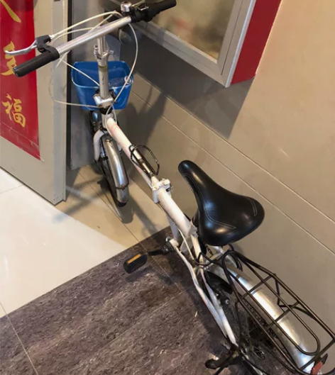 永久20折叠自行车，七档变速，接手就能骑。...