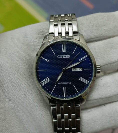 原装正品西铁城机械表nh8350,刚做完保...