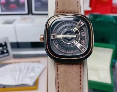 【捡漏】七个星期五自动机械表个性休闲腕表星...