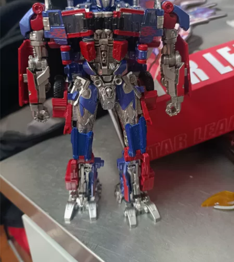 变形金刚百微SS05擎天柱精涂合金版 全配...