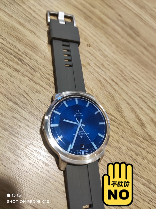 ticwatch 1代版,功能完好。