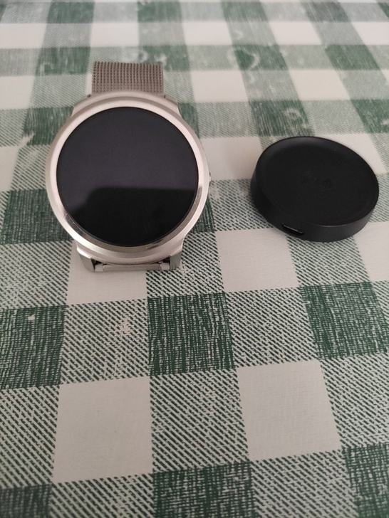 ticwatch1，无esim，可播放音乐...
