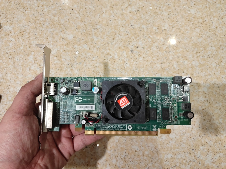 戴尔电脑拆机卡，1G显存，HD5450显卡...