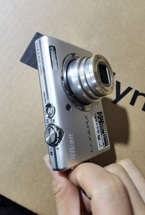 尼康s570