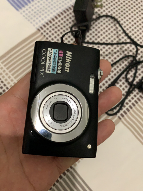 尼康S2500