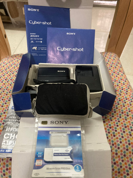 SONY索尼DSC-T70 经典复古数码相...