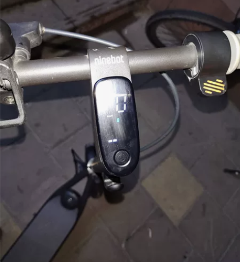 九号电动滑板车，买了一个月。闲置没人骑，9...