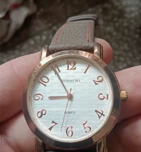 罗西尼5483男款石英手表，如图所示实物拍...