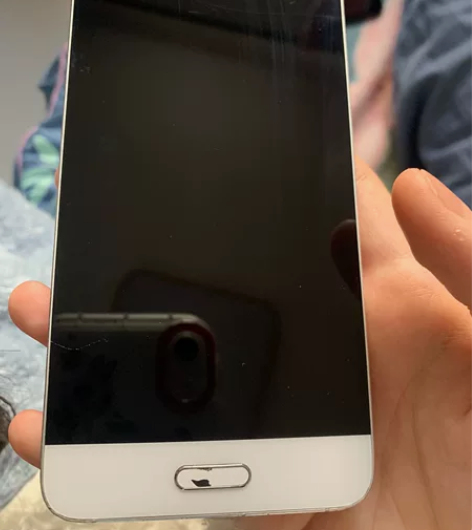 小米5 屏幕有裂痕 原机没修过 手机功能都...