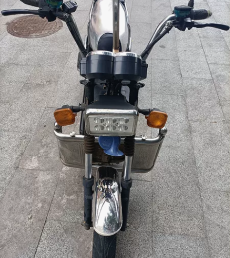 台铃悍马拉客电动车 72付全新天能电池，成...