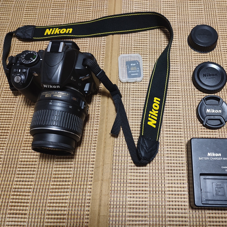 尼康NIKON D3100数码单反相机