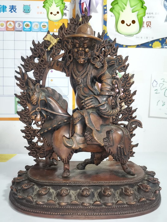 铜佛像