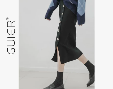 港味针织半身裙2018秋冬新款纽扣开叉针织...