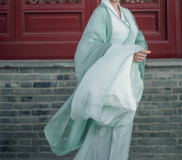现货魏晋风古风飘逸汉服直裾交领广袖