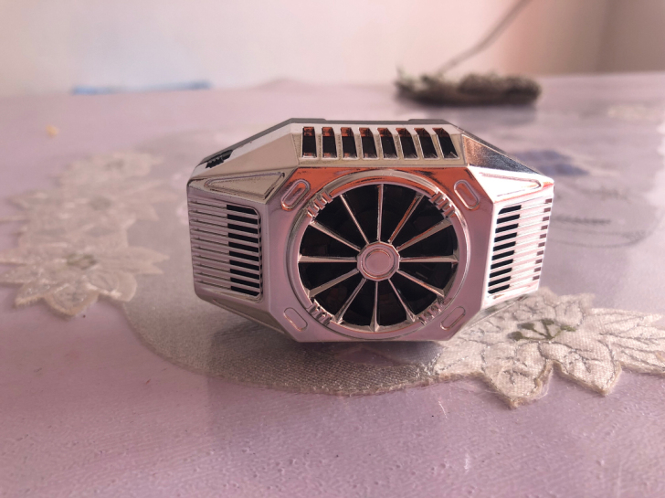 手机散热器