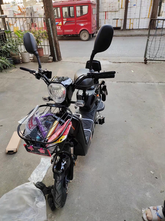 小型代步车电动车电瓶车迷你电单车48v电池...