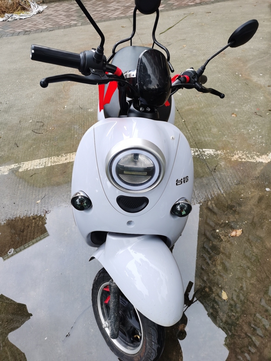 电动车，二手台铃的，60符5块电池，202...