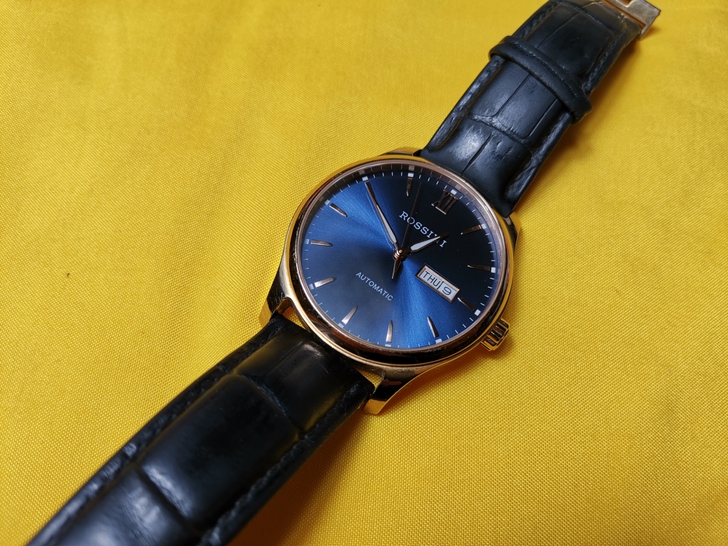 罗西尼5725自动机械手表 镀层略有褪色 ...