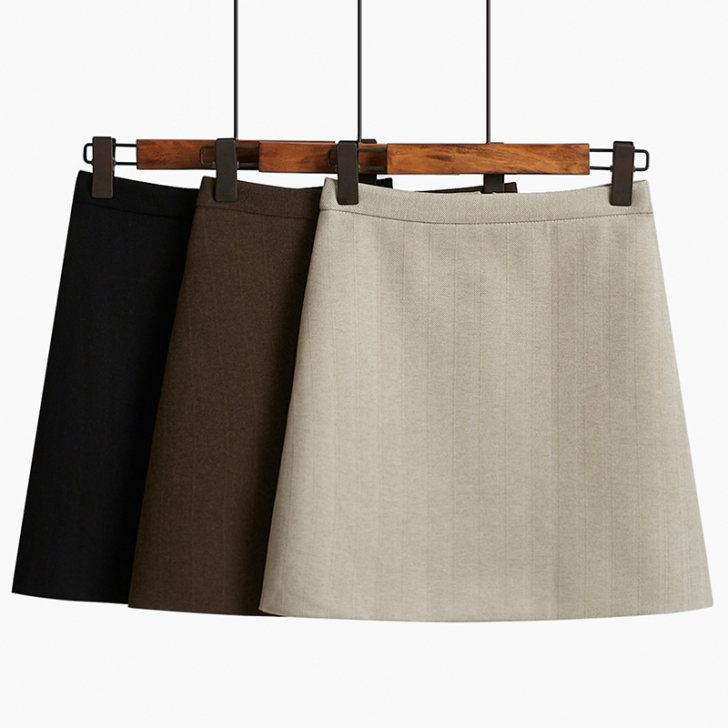 毛呢短裙女高腰a字裙秋冬季2019新款学生...