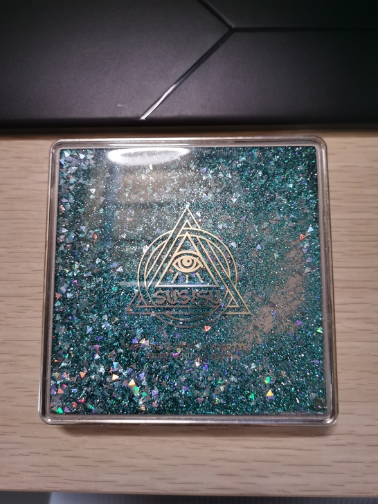susisu苏西苏幻境流沙眼影盘